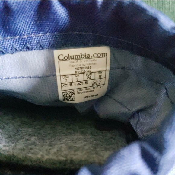 Girls Columbia winter boots size 7t - Picture 4 of 4